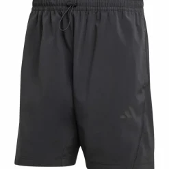 adidas Streetwear< black