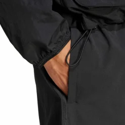 adidas Streetwear< black