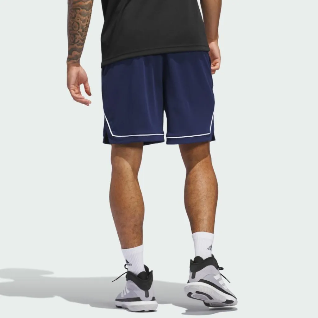 adidas Basketball<· Basketball Badge of Sport Shorts Team Navy / Team Navy