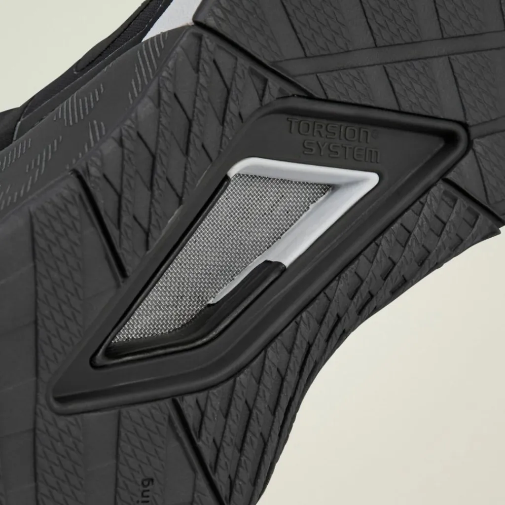 adidas Fitnessschuhe<· by Stella McCartney Dropset Core Black / Core Black / Utility Black