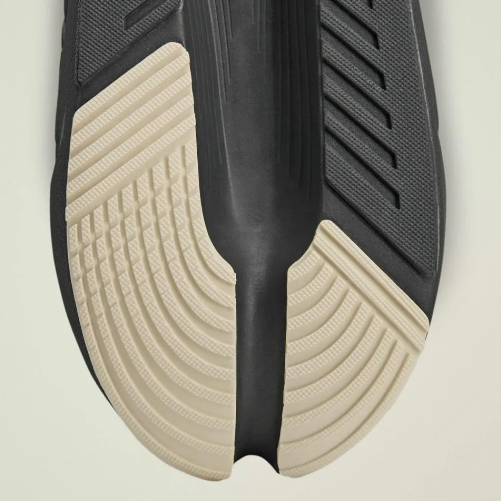Hot · by Stella McCartney Adistar Damen Laufschuhe