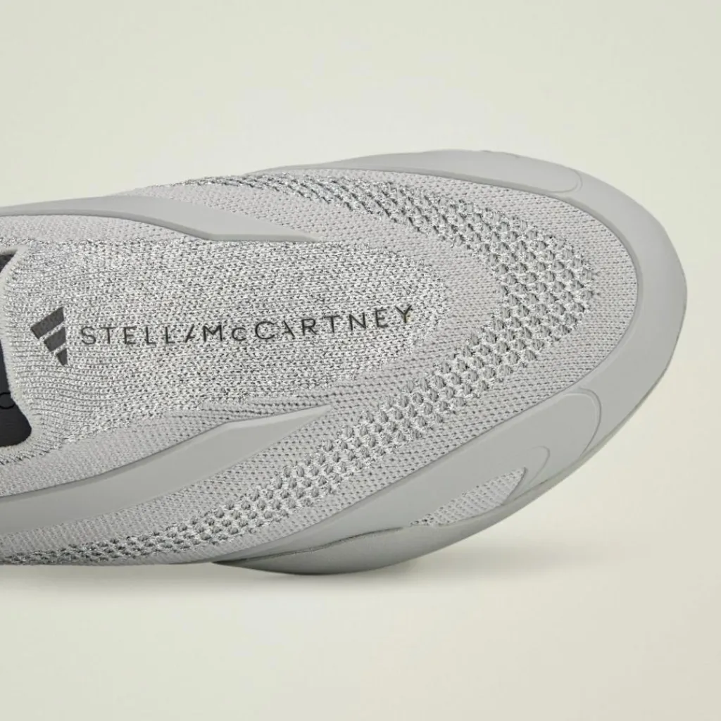 adidas Fitnessschuhe|Fitnessschuhe<· by Stella McCartney Taekwondo Onix / Silver Metallic / Onix