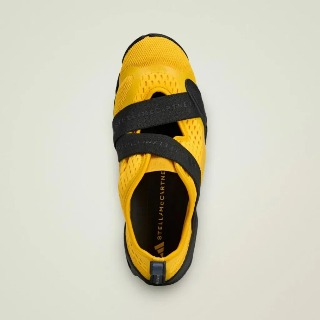 adidas Fitnessschuhe<· by Stella McCartney Sportswear X Bold Gold / Legend Ink / Core Black