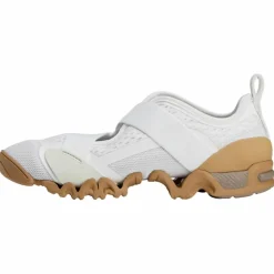 Online · by Stella McCartney Sportswear X Damen Fitnessschuhe