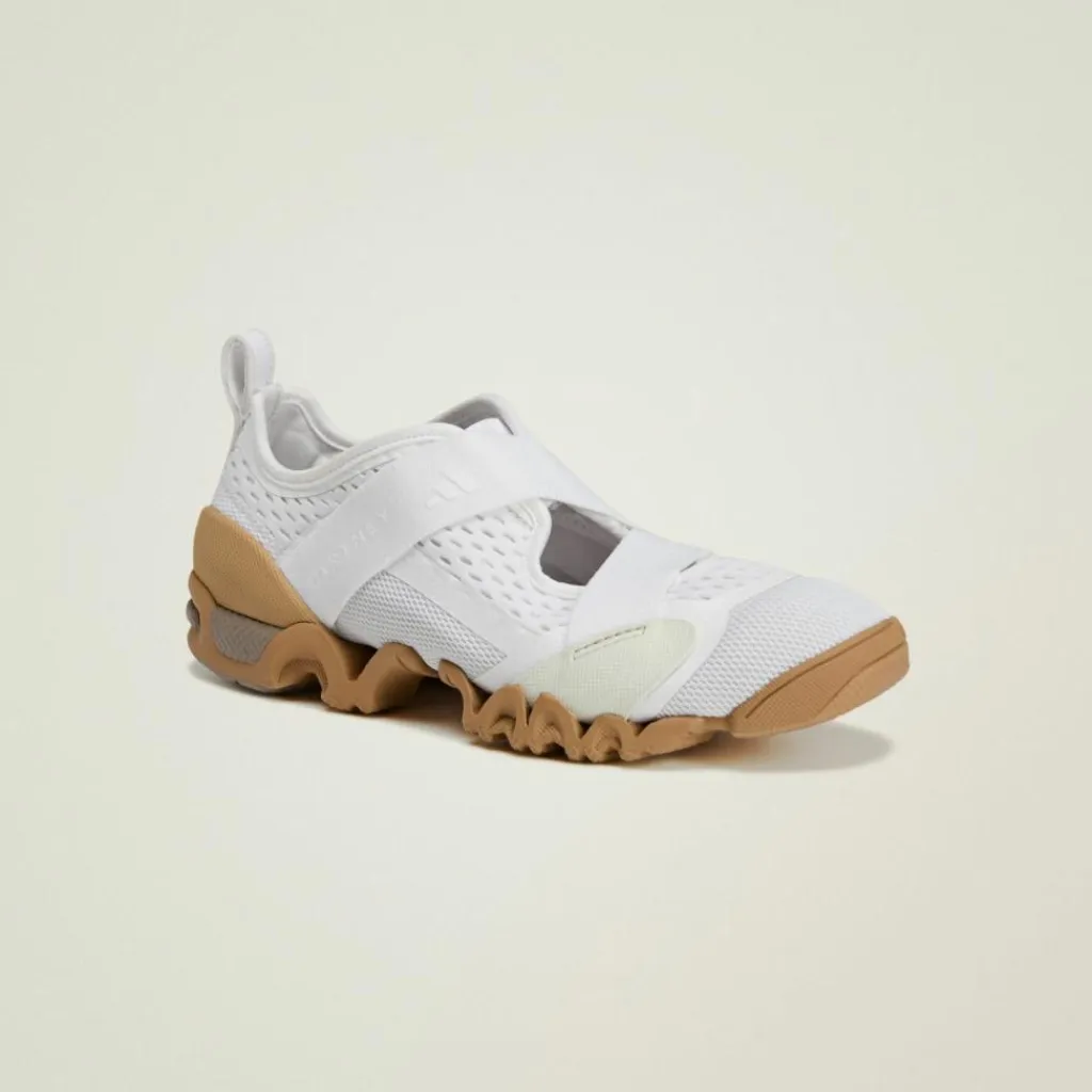 Online · by Stella McCartney Sportswear X Damen Fitnessschuhe