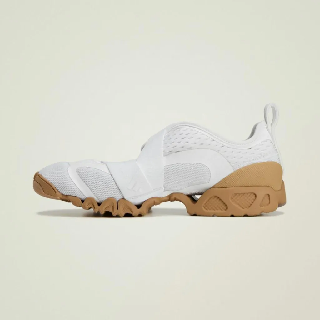 Online · by Stella McCartney Sportswear X Damen Fitnessschuhe