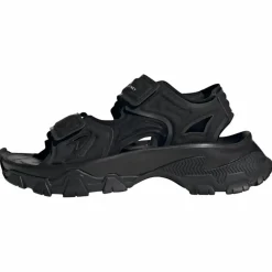 adidas Wanderschuhe<· by Stella McCartney Hika Outdoor Core Black / Core Black / Utility Black