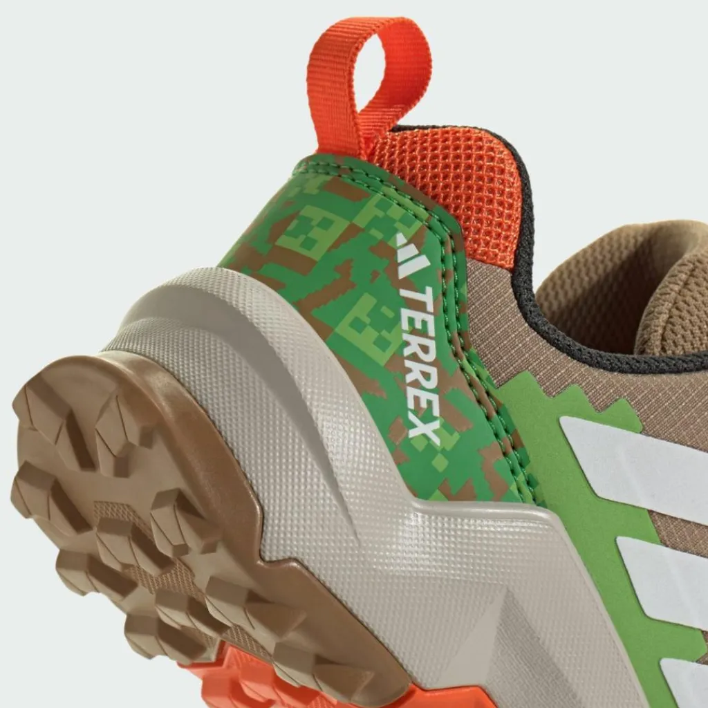 adidas Wanderschuhe<· Minecraft TerrexAX4R Wanderschuh Cardboard / Cloud White / Semi Impact Orange