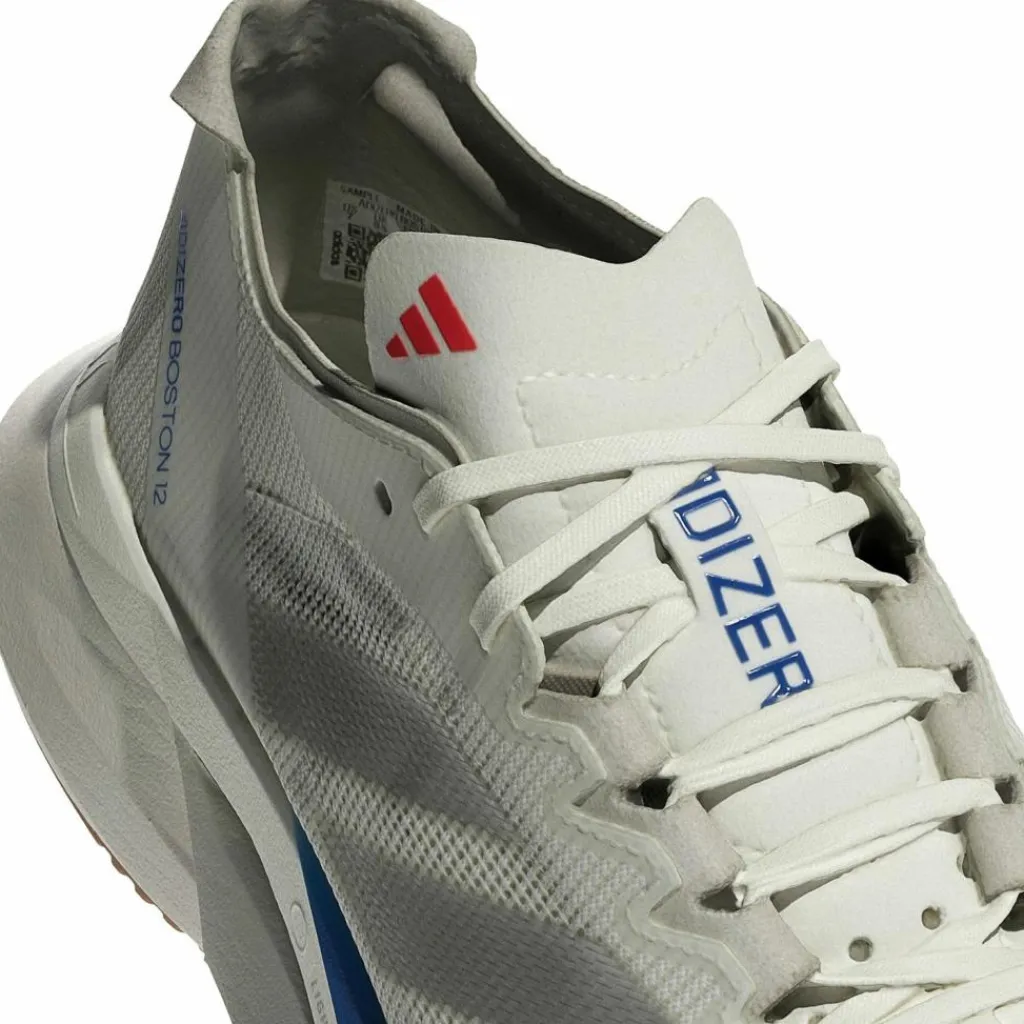 adidas Laufschuhe<· ADIZERO BOSTON 12 core white-matte silver-pure ruby