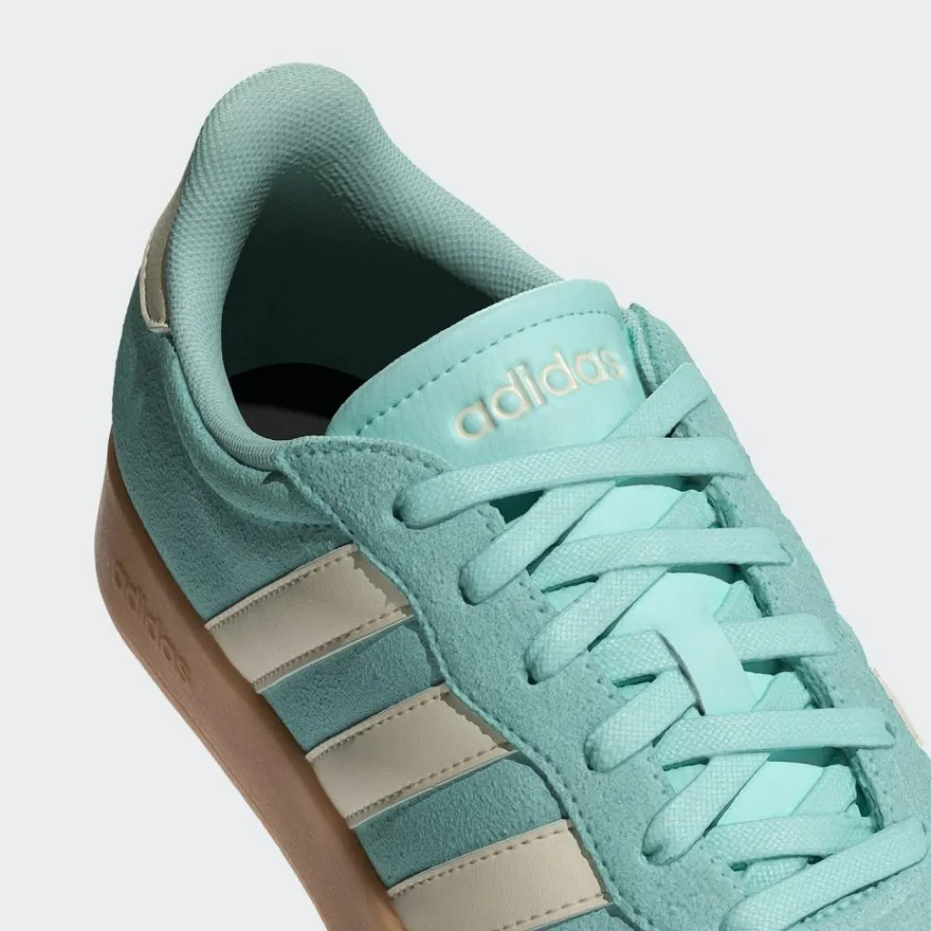 adidas Sneaker<· Barreda Schuh Semi Flash Aqua / Wonder White / Gum
