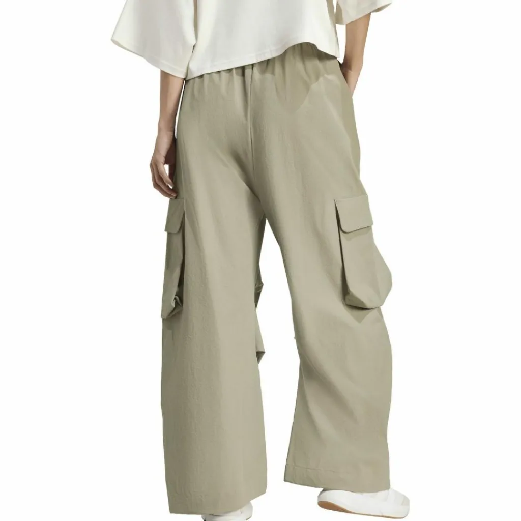 adidas Streetwear|Hosen<· City Tech silver pebble