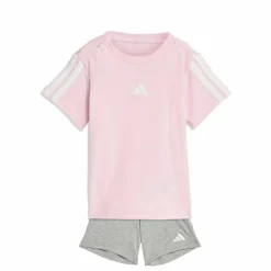 Sale · Essentials Kids T-Shirt-Set Kinder Trainingsanzüge