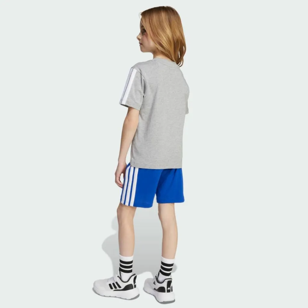 Outlet · Essentials Kids T-Shirt-Set Kinder Trainingsanzüge