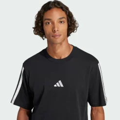 Outlet · Essentials 3-Streifen Single Jersey Herren Shirts