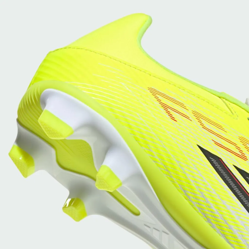 adidas Fußballschuhe|Fußball<· F50 CLUB Fußballschuh, feste/gemischte Team Solar Yellow 2 / Core Black / Lucid Red