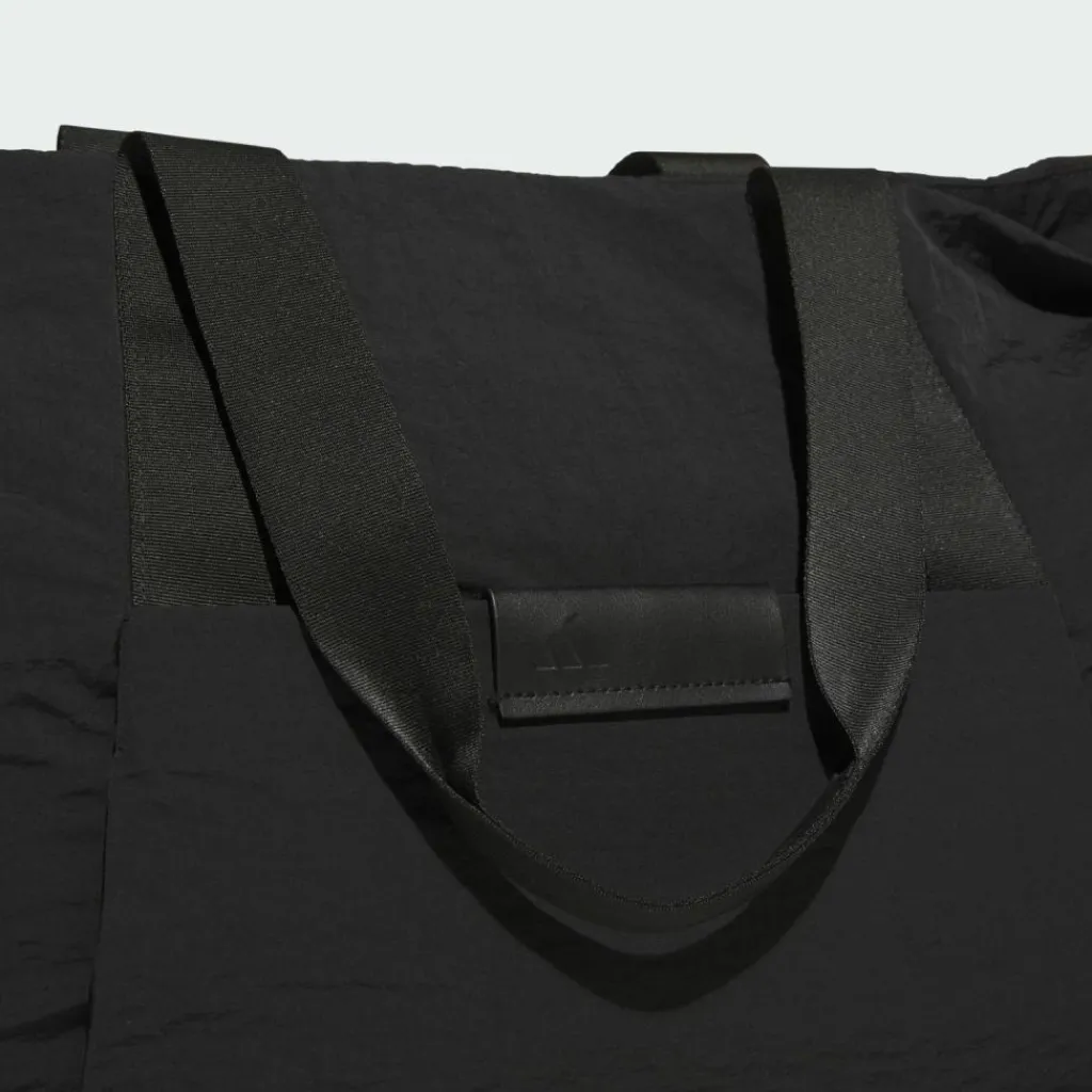 adidas Sporttaschen<· FAVORITE DUFFELBAG Black