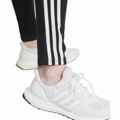 adidas Loungewear<· Future Icons 3S black
