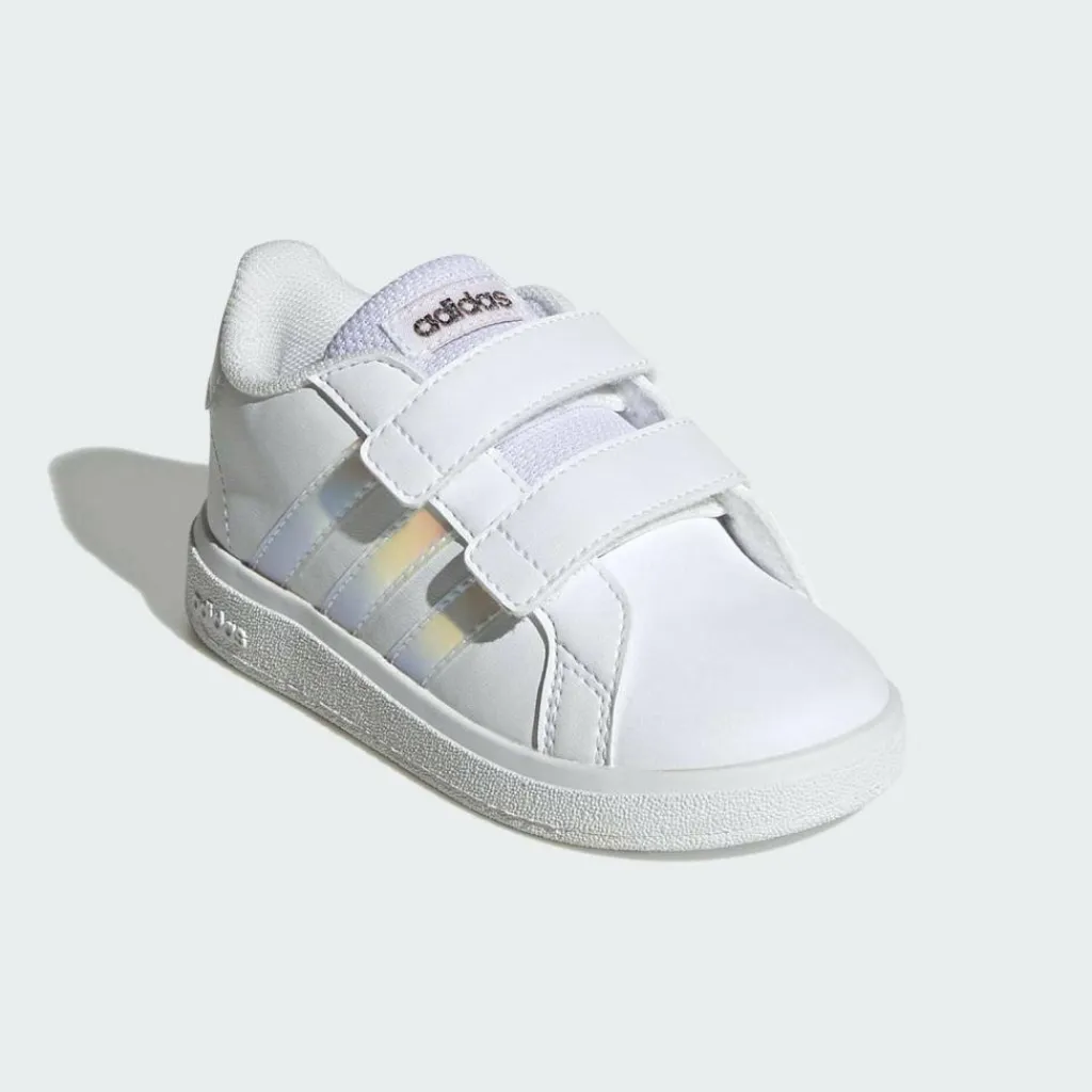 adidas Sneaker<· Grand Court Lifestyle Court Hook and Cloud White / Iridescent / Cloud White