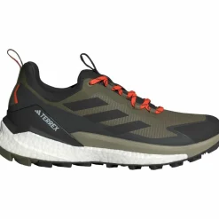 adidas Multifunktionsschuhe<· GTX Free Hiker 2 Low olistr-cblack-carbon