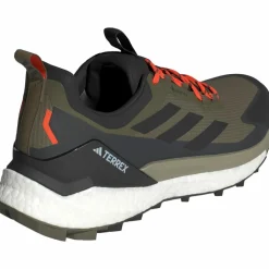 adidas Multifunktionsschuhe<· GTX Free Hiker 2 Low olistr-cblack-carbon