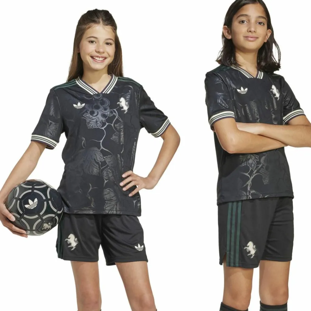 Discount · Juventus Turin 25/26 Ausweich Kinder Trikots