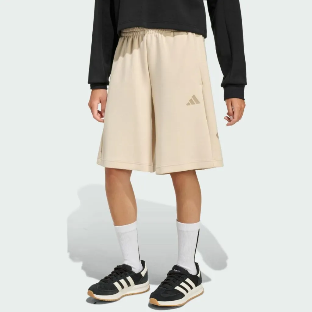 adidas Shorts<· LANGE FUTURE ICONS-3-STREIFEN-SHORTS Crystal Linen / Trace Khaki
