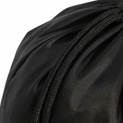 Sale · Linear Sporttaschen