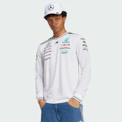 · MERCEDES - AMG PETRONAS FORMULA ONE Herren Tops & Tanks