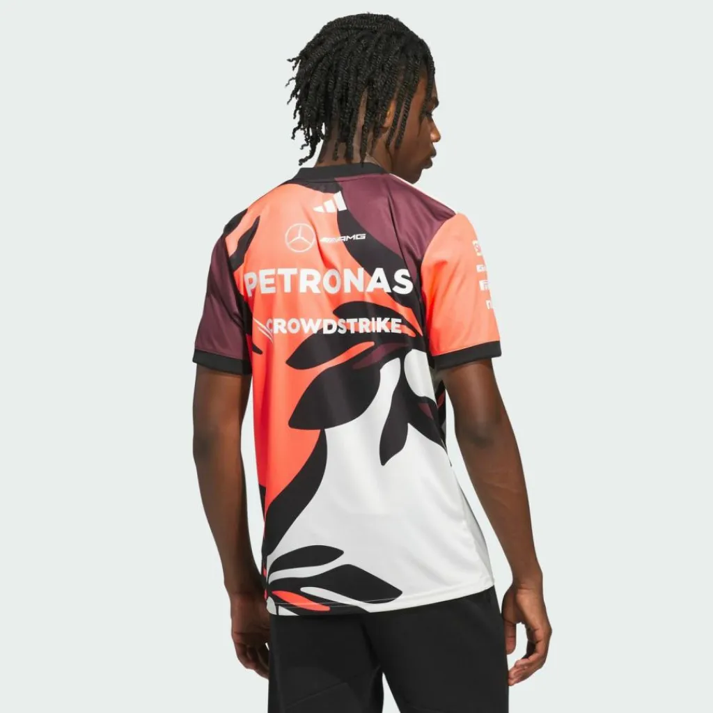 New · Mercedes - AMG Petronas Formula One Herren Tops & Tanks