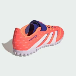 adidas Fußballschuhe<· Predator Club Kids Fußballschuh, Signal Coral / Cloud White / Beam Orange