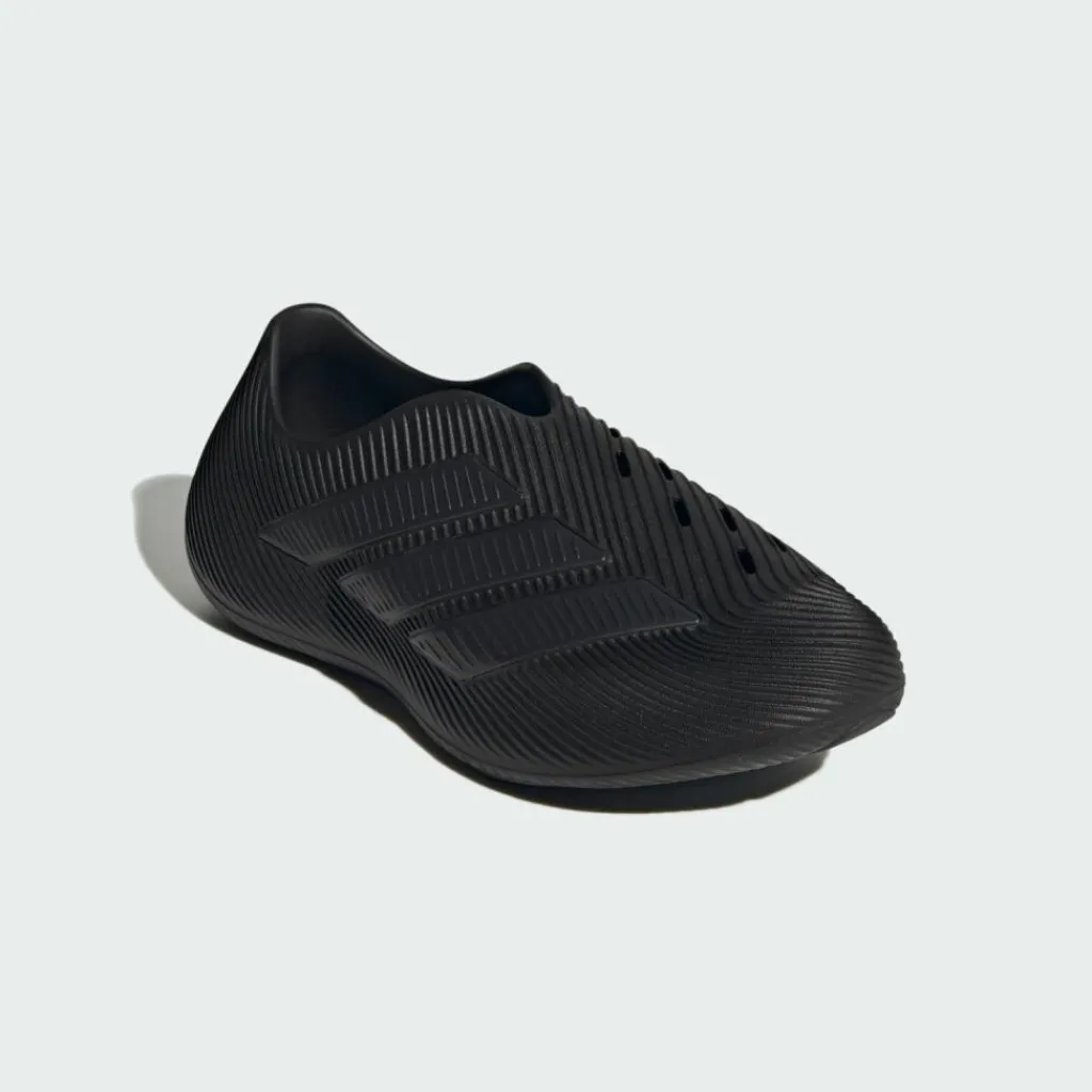 adidas Schwimmen|Badeschuhe<· PURECHILL SLIDES Core Black / Carbon / Carbon