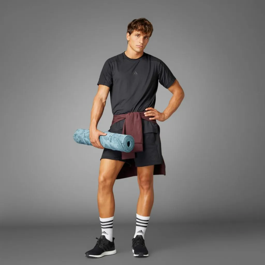 adidas Yoga<· PUREMOTION black
