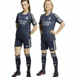 Discount · Real Madrid 25-26 auswärts Kinder Shorts