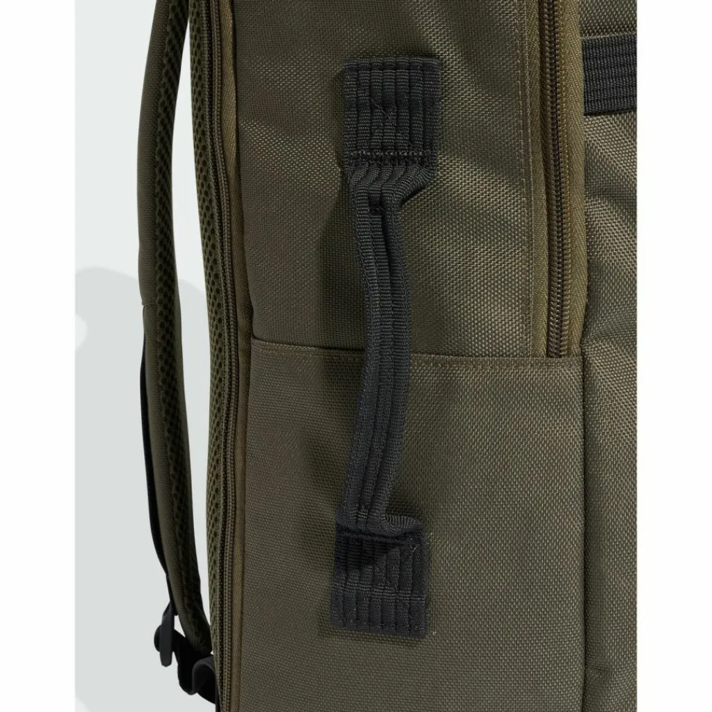adidas Trainingsrucksäcke<· Rucksack Utility Kastiger Rucksack Olive Strata