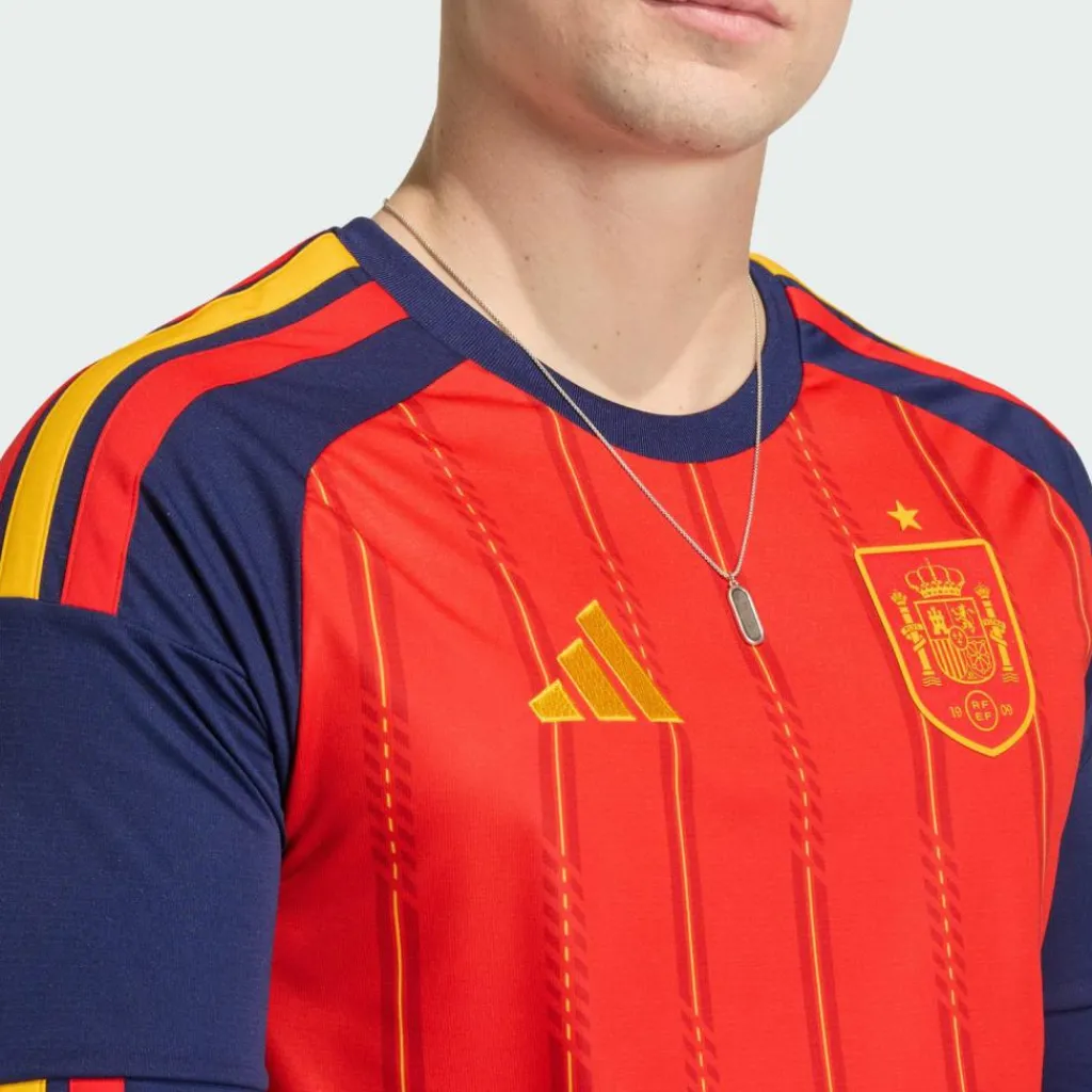 adidas Trikots<· Spanien 26 langärmliges Heimtrikot Vivid Red