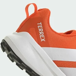 adidas Laufen|Laufschuhe<· Terrex Agravic Kids Trailrunning-Schuh Semi Impact Orange / Cloud White / Core Black