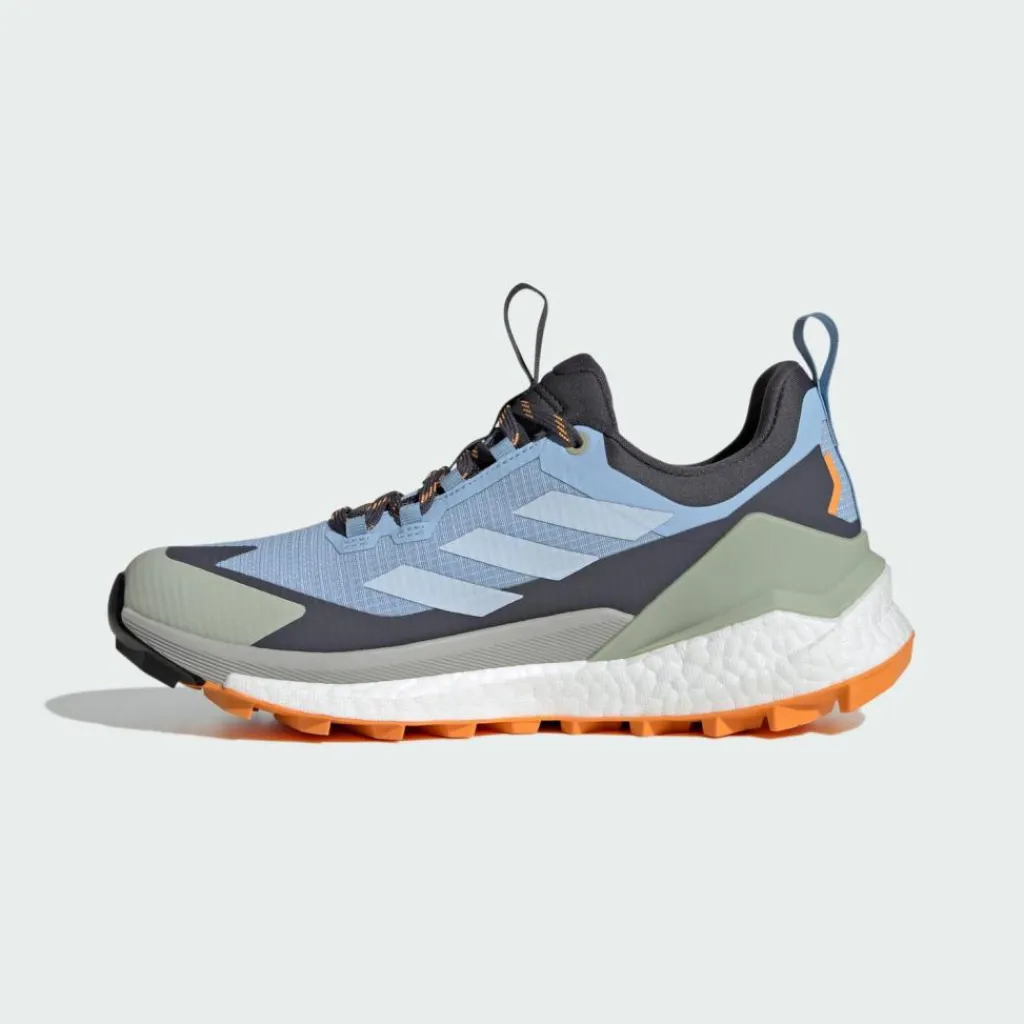 adidas Wanderschuhe<· Terrex Free Hiker 2.0 Low Gore-Tex Glow Blue / Crystal Sky / Aurora Onix