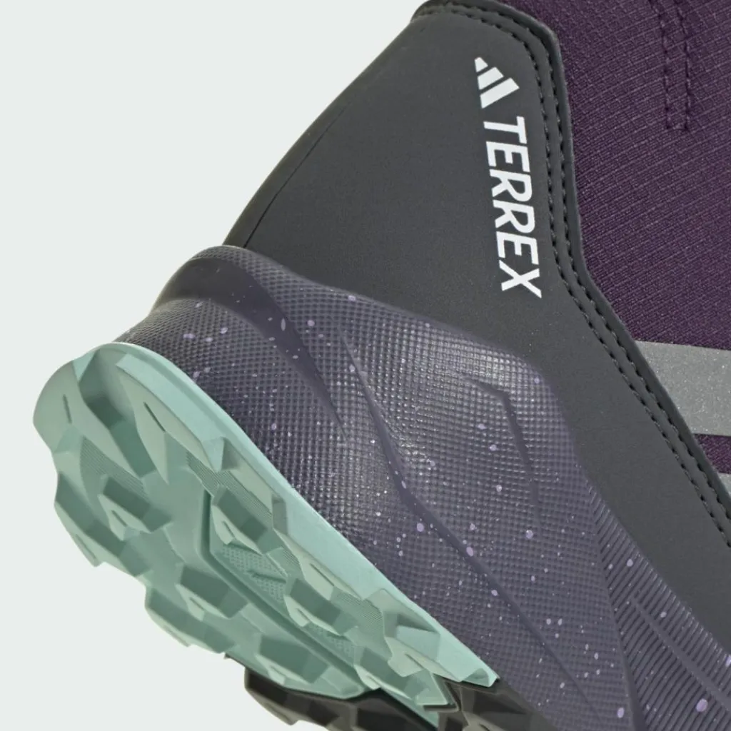 Clearance · Terrex Trailmaker 2 High CLIMAWARM+ Kinder Wanderschuhe