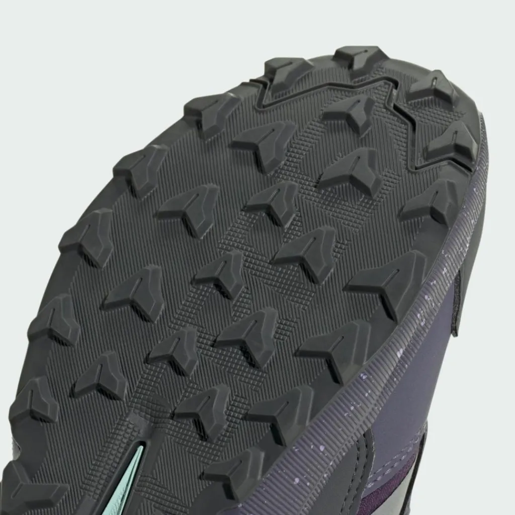 Clearance · Terrex Trailmaker 2 High CLIMAWARM+ Kinder Wanderschuhe