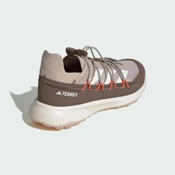 adidas Wanderschuhe|Wanderschuhe<· Terrex Voyager 21 Travel Schuh Wonder Taupe / Off White / Earth Strata
