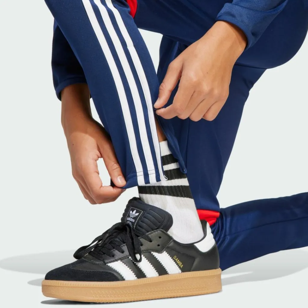 adidas Fußball|Hosen<· Tiro 25 Essentials Kids Trainingshose Team Navy / Red