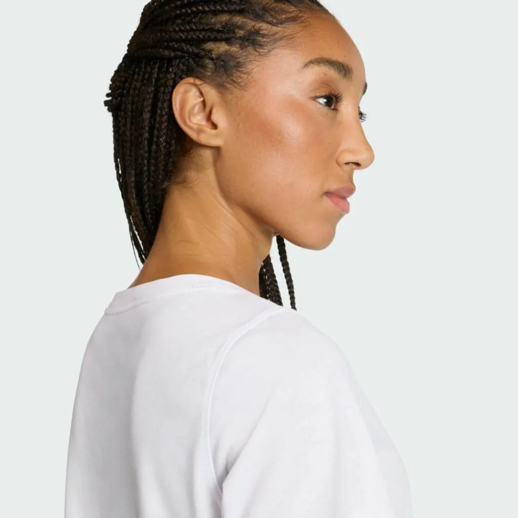 Discount · Workout Essentials T-Shirt mit tiefem Damen Shirts