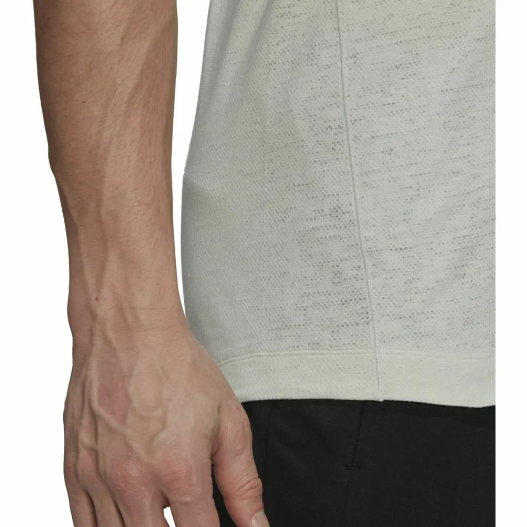 adidas Tops & Tanks<· Yoga linen green