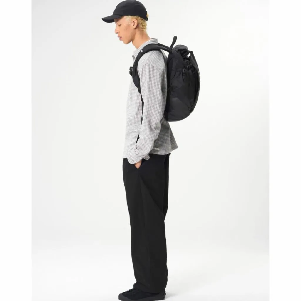 AEVOR Streetwear|Streetwear<· Rucksack Rollpack Proof proof black