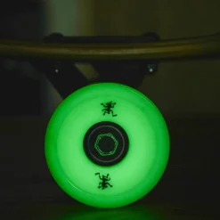 Best · Nebula - UV Wheels Skateboarding