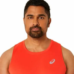 ASICS Tops & Tanks<· CORE true red