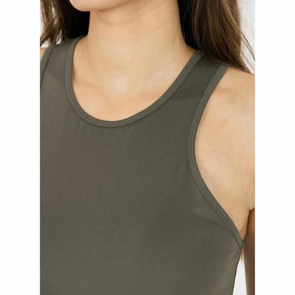 Sale · Almi Damen Tops & Tanks