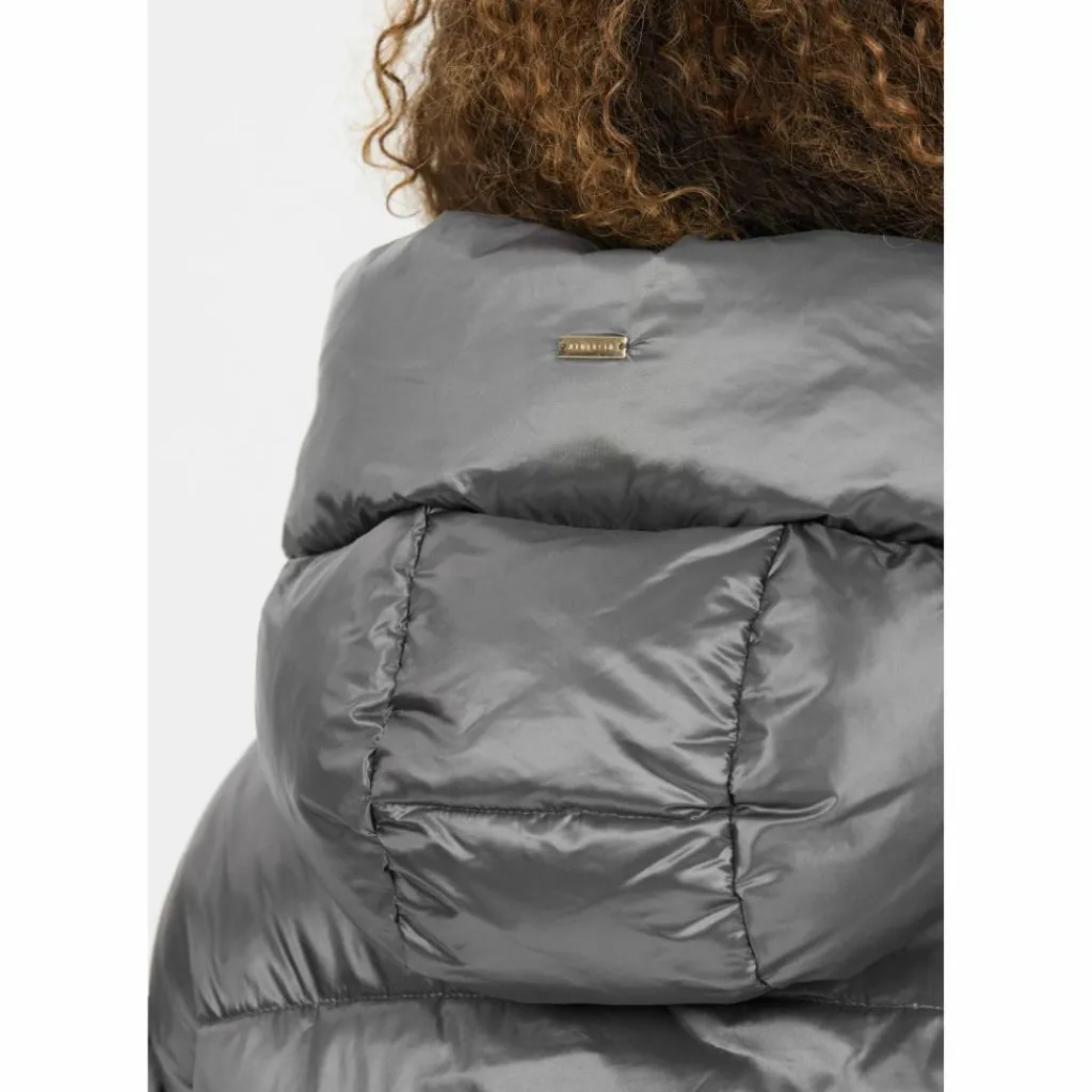 Discount · Moriarty Damen Übergangsjacken