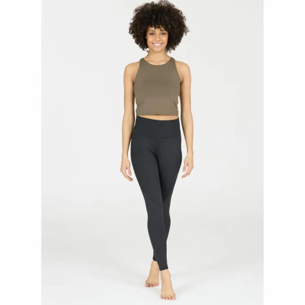 Clearance · Rihal Damen Tops & Tanks