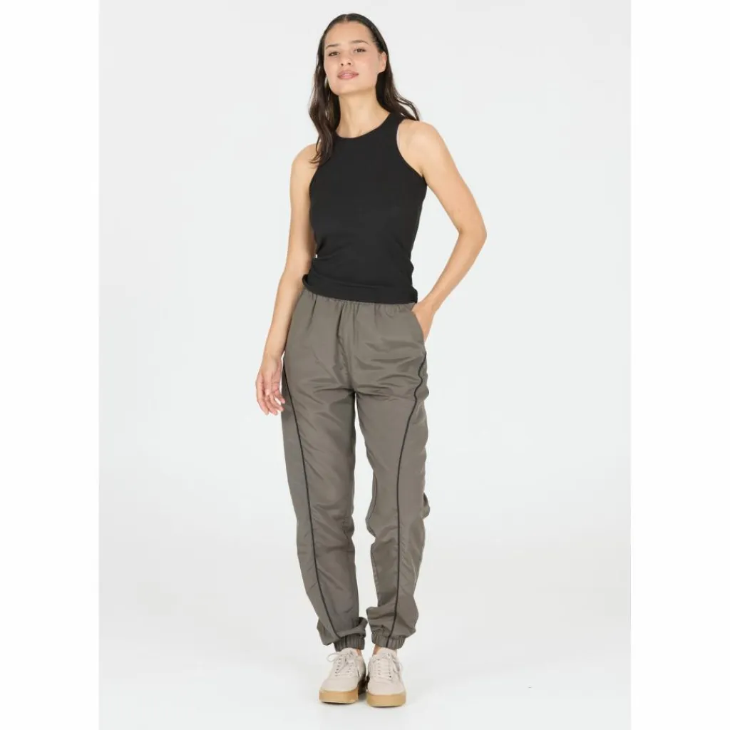 Athlecia Yoga|Yoga<· Tinashe 1001 Black
